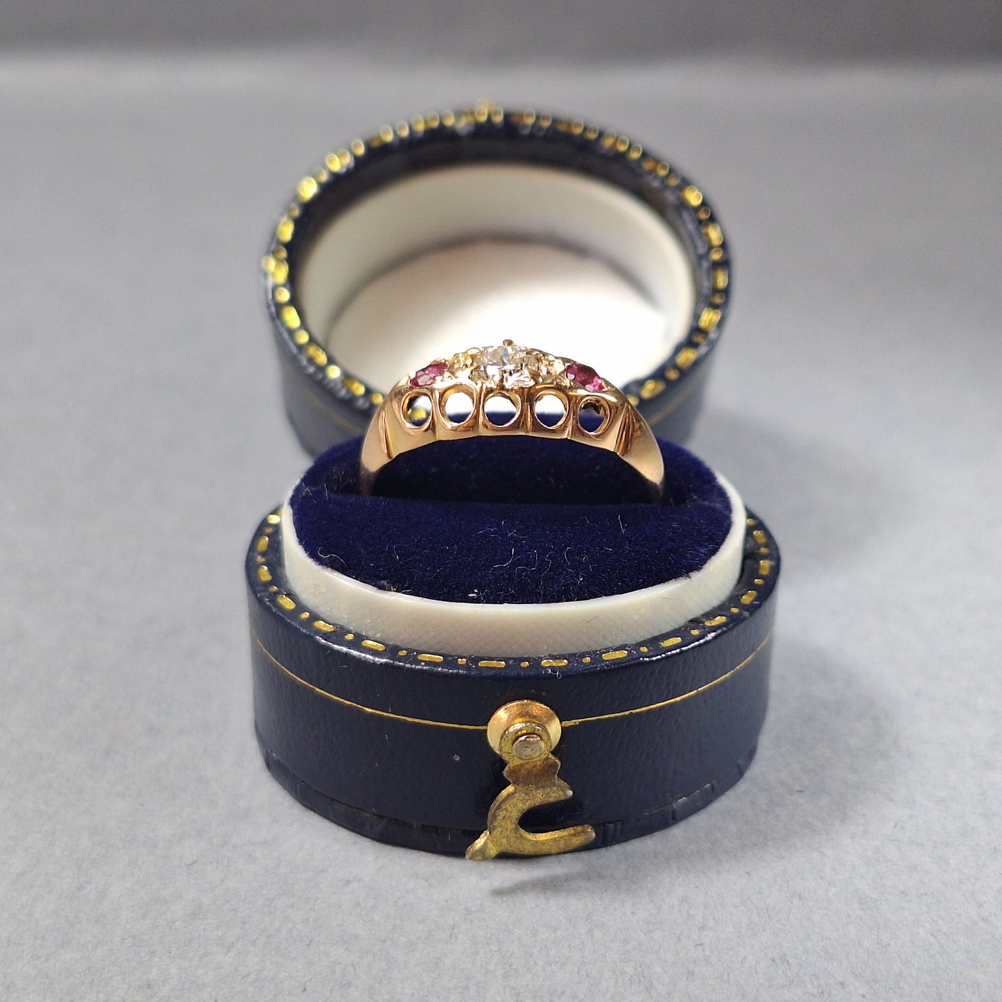 Antique 18ct Gold Ruby Diamond Ring