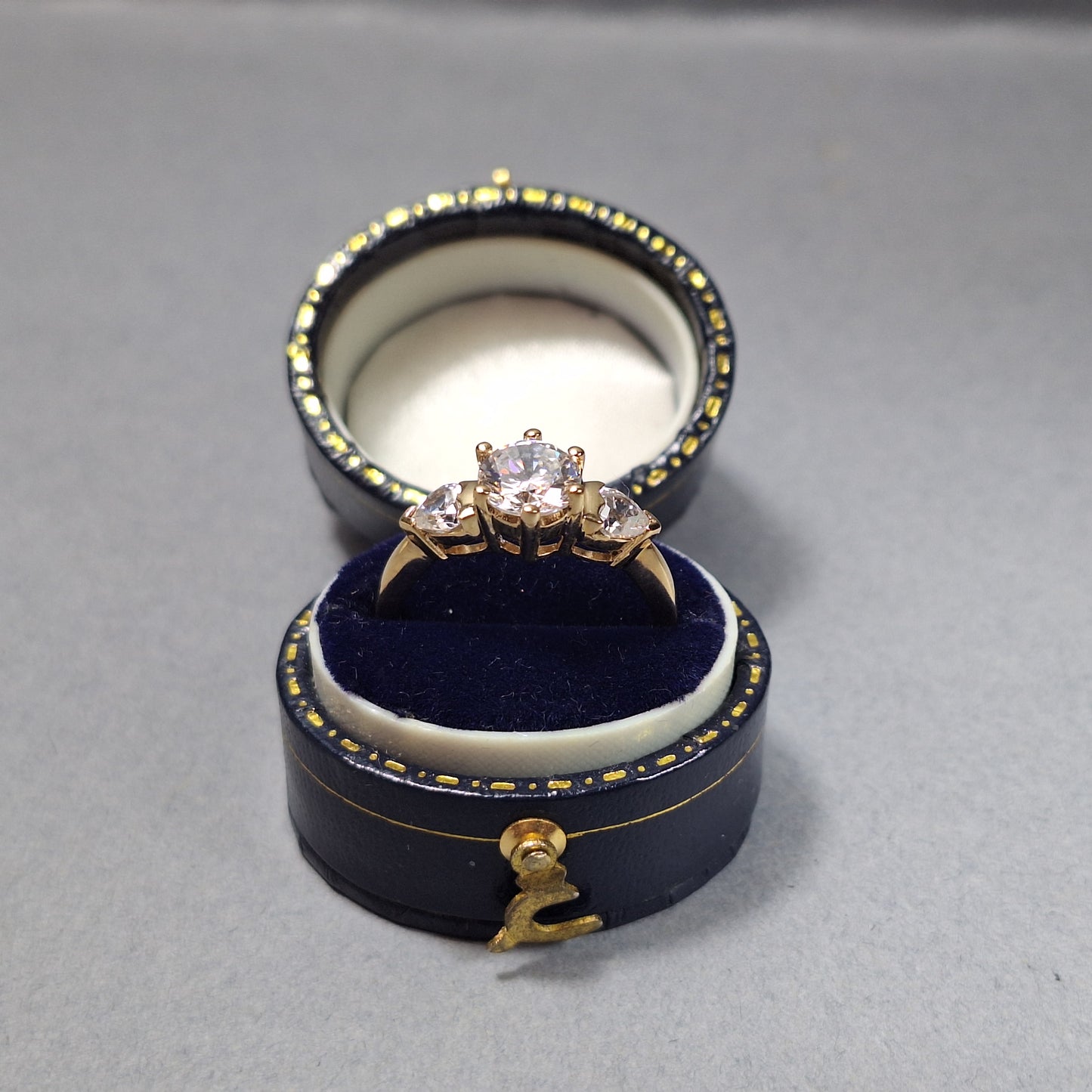 9ct Gold Cubic Zirconia Dress Ring