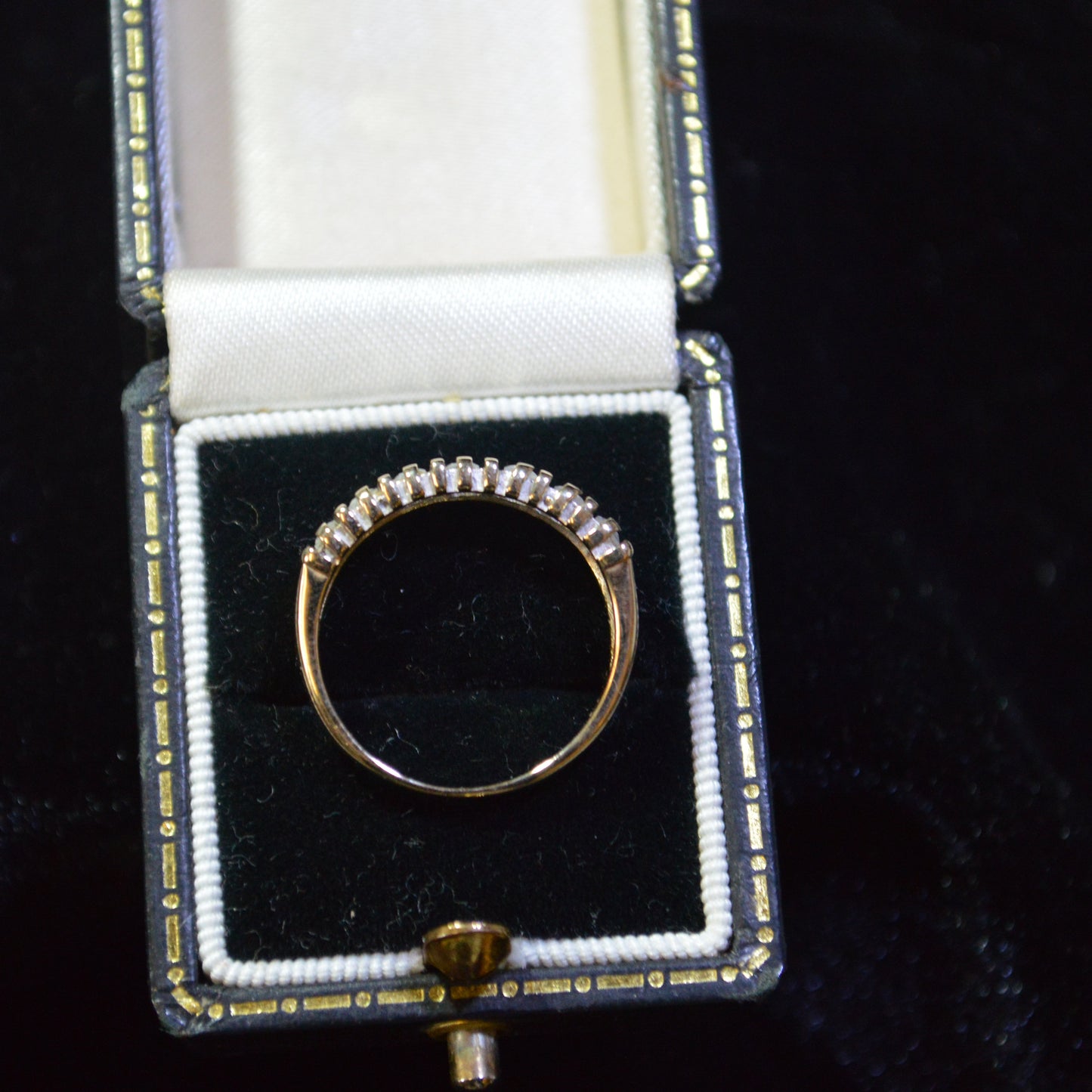 9ct Cubic Zirconia Half eternity ring