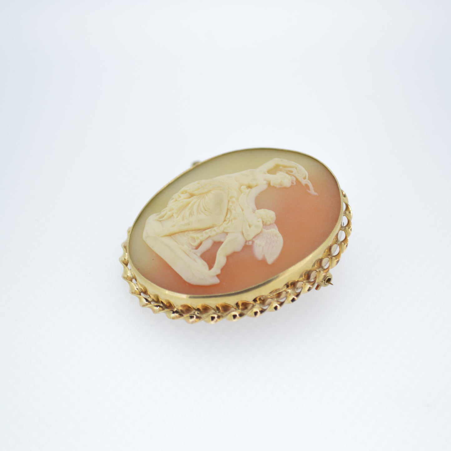 Vintage 9ct Gold Cameo Brooch