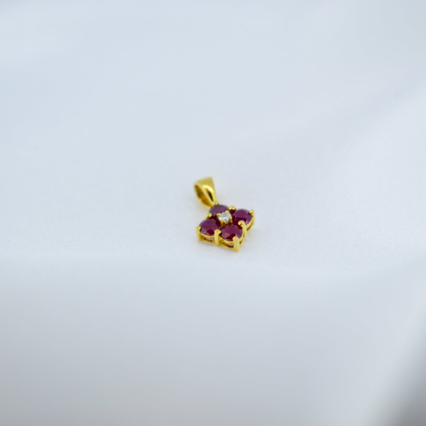 9ct Ruby Flower Pendant