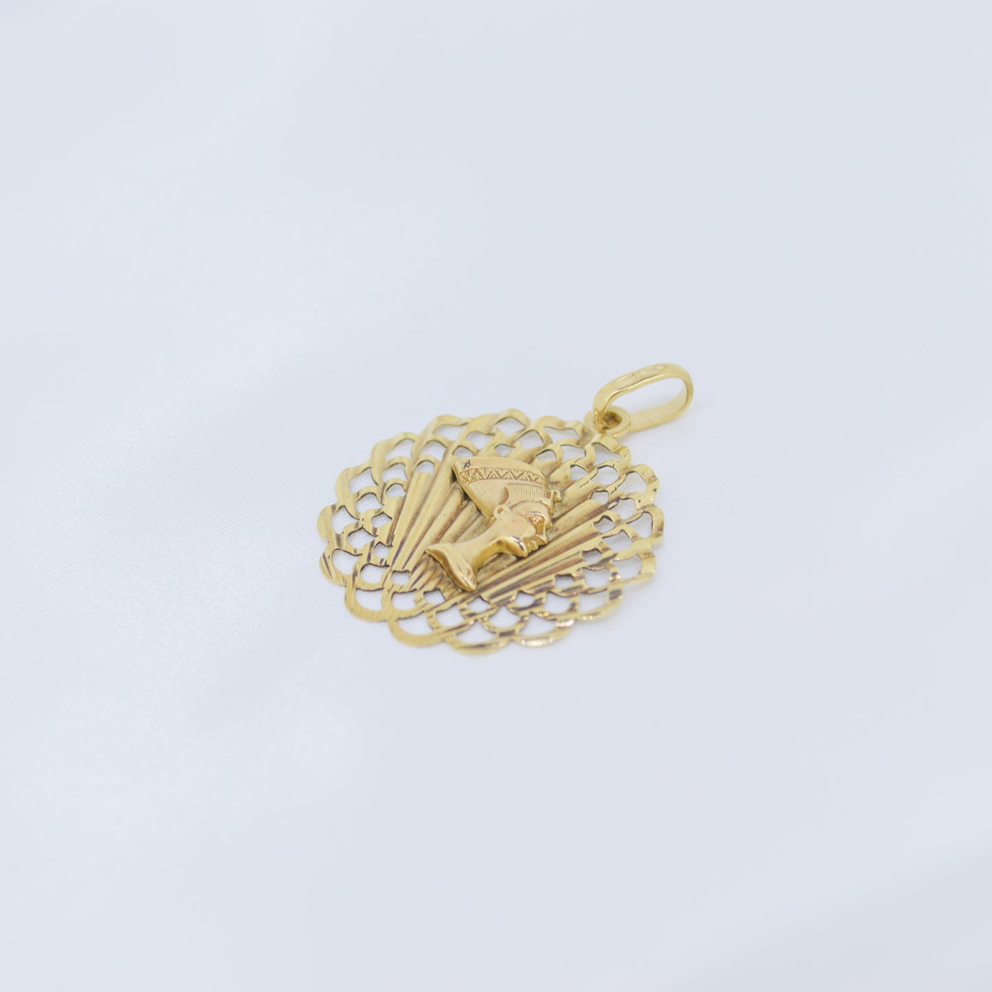 9ct Yellow Gold Pharaoh Pendant