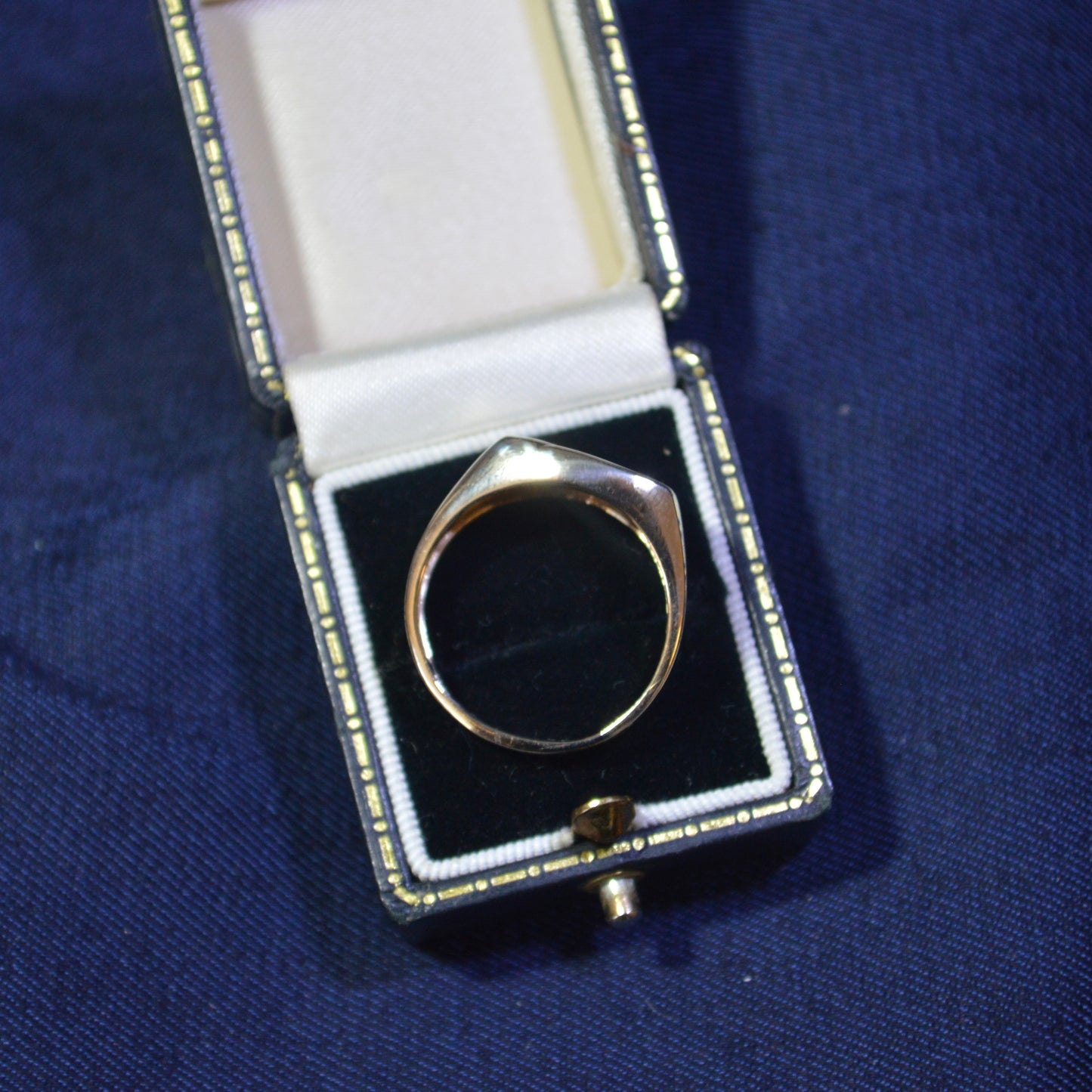 Mens Diamond Signet Ring