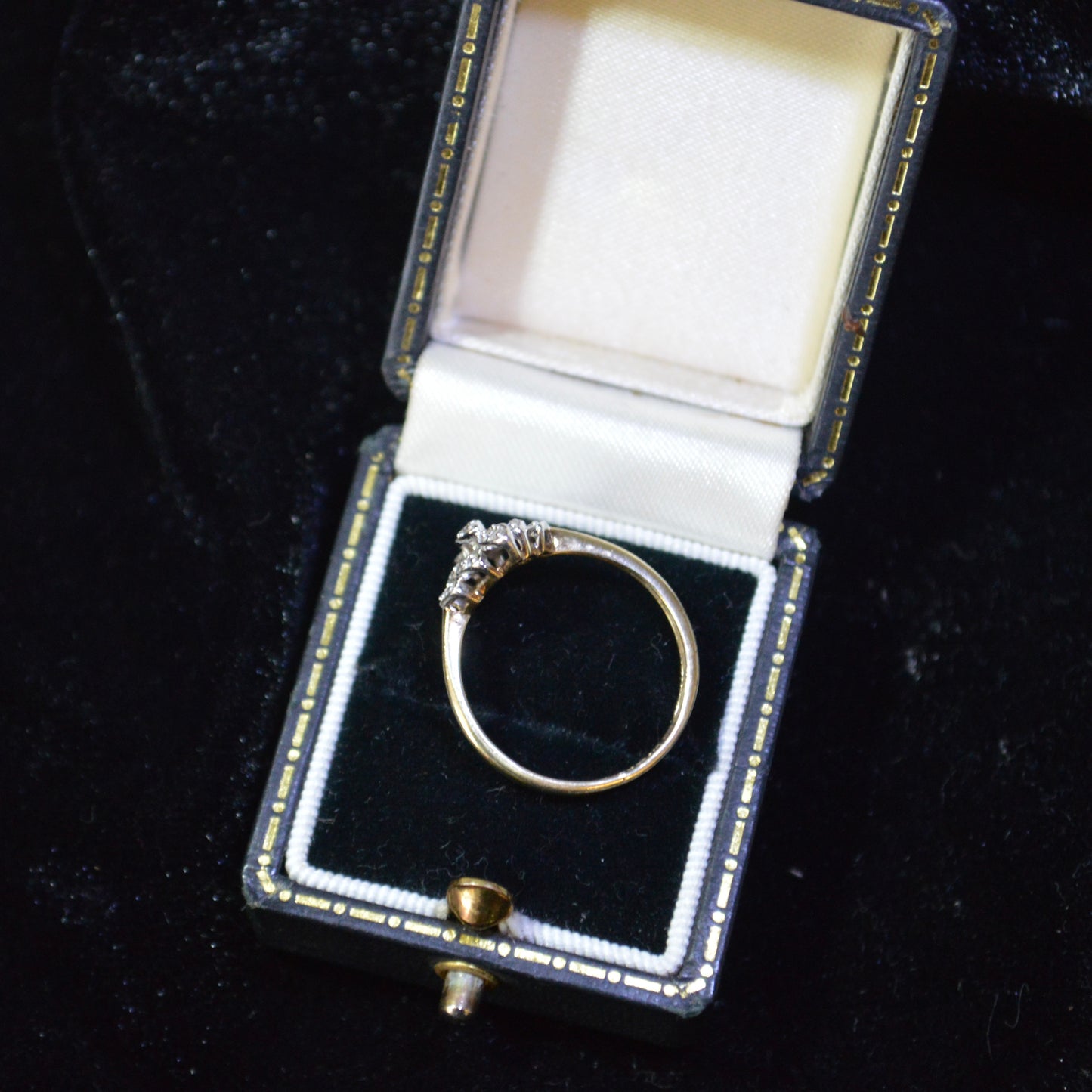 9ct Yellow Gold Marquise shape Diamond ring