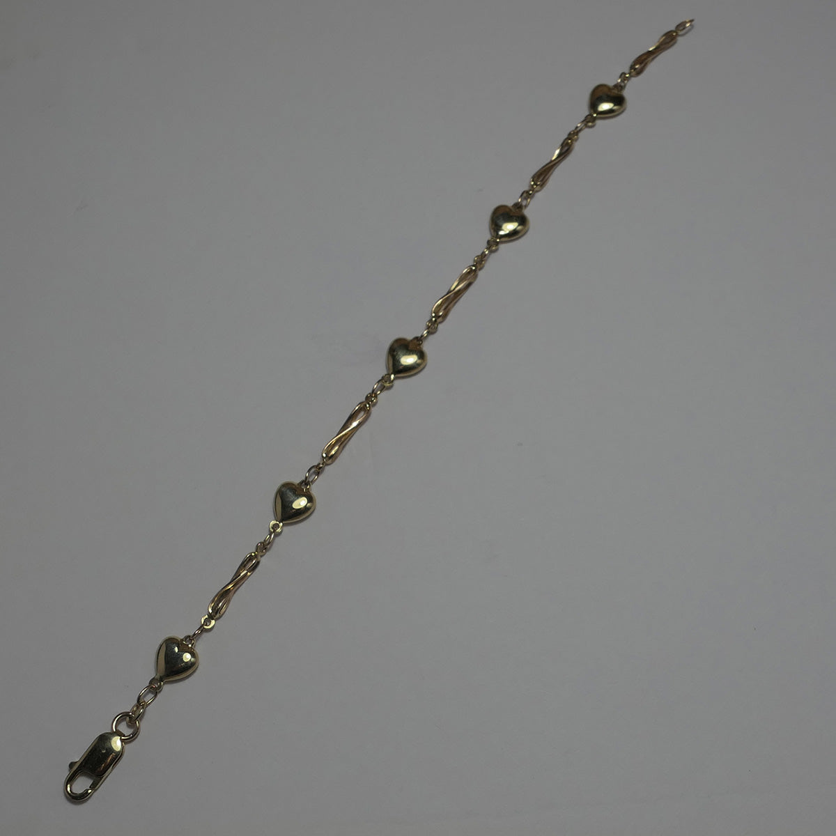 9ct Gold Ladies Heart Bracelet