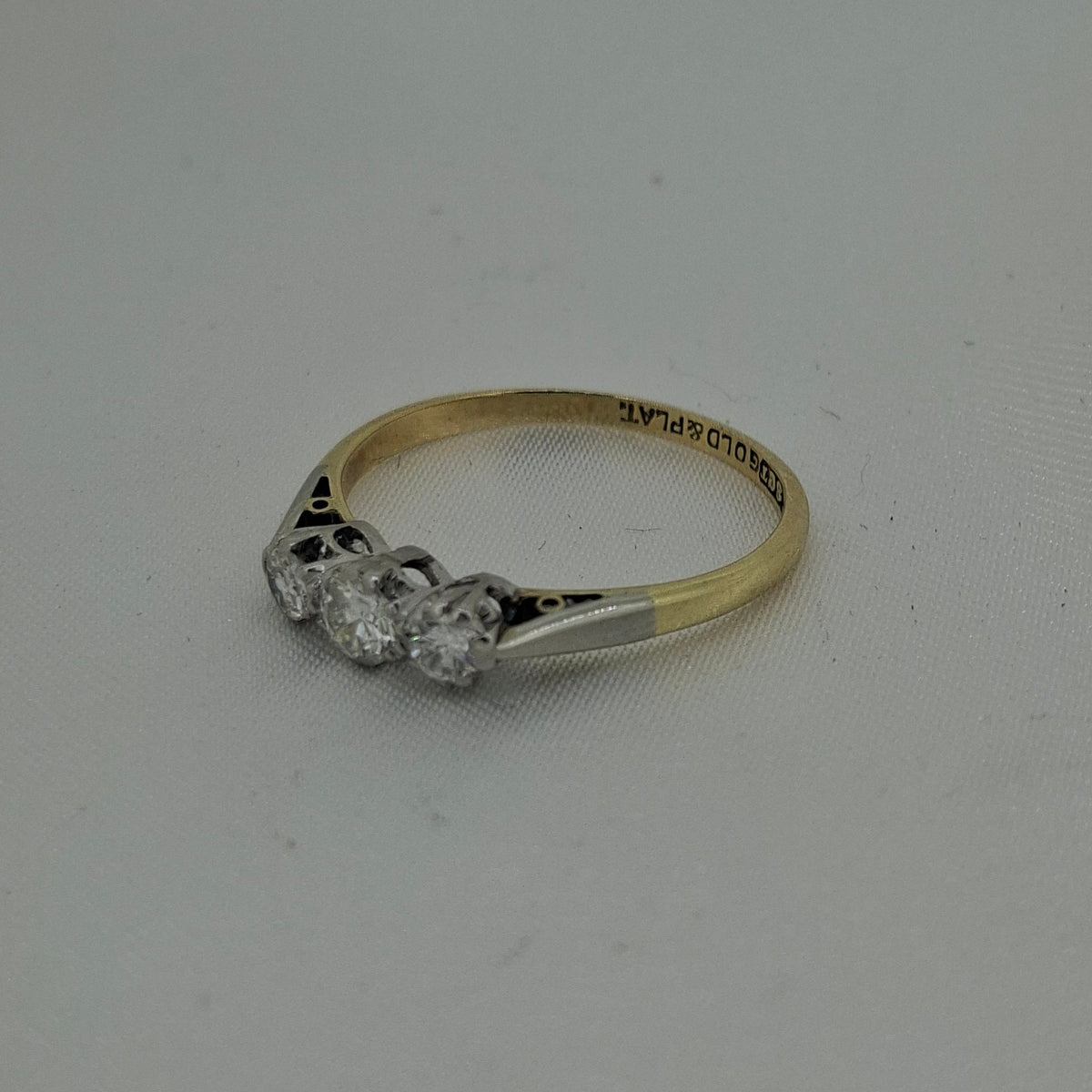 Vintage 18ct three-stone old cut Diamonds
