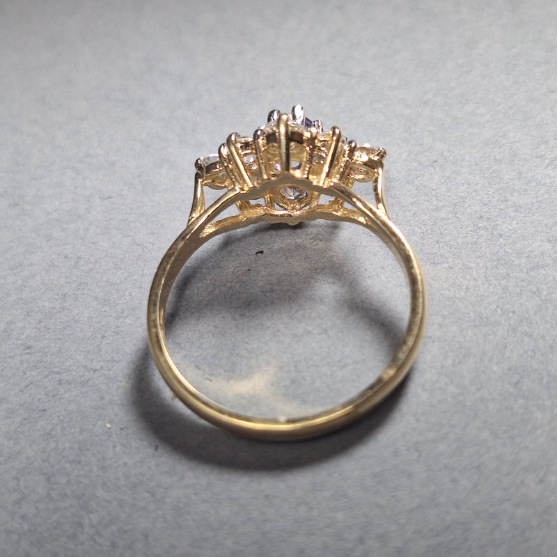 9ct Gold Amethyst Dress Ring