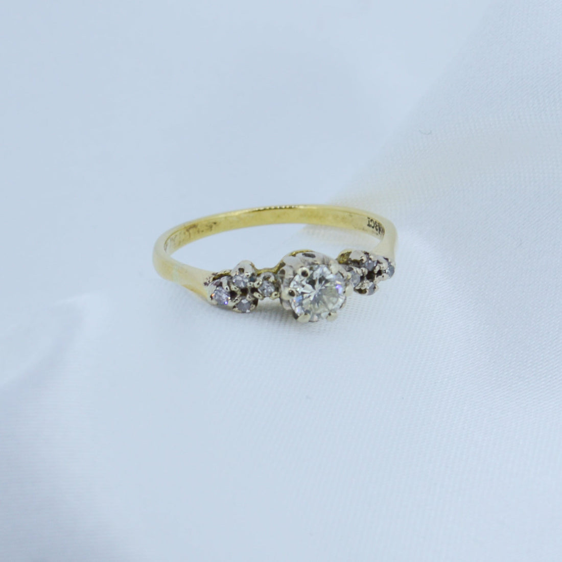 The History Behind Trilogy Rings