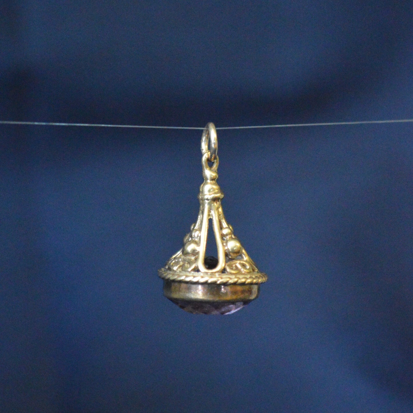 Vintage antique 9ct yellow gold amethyst fob