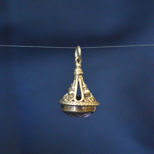 Vintage antique 9ct yellow gold amethyst fob