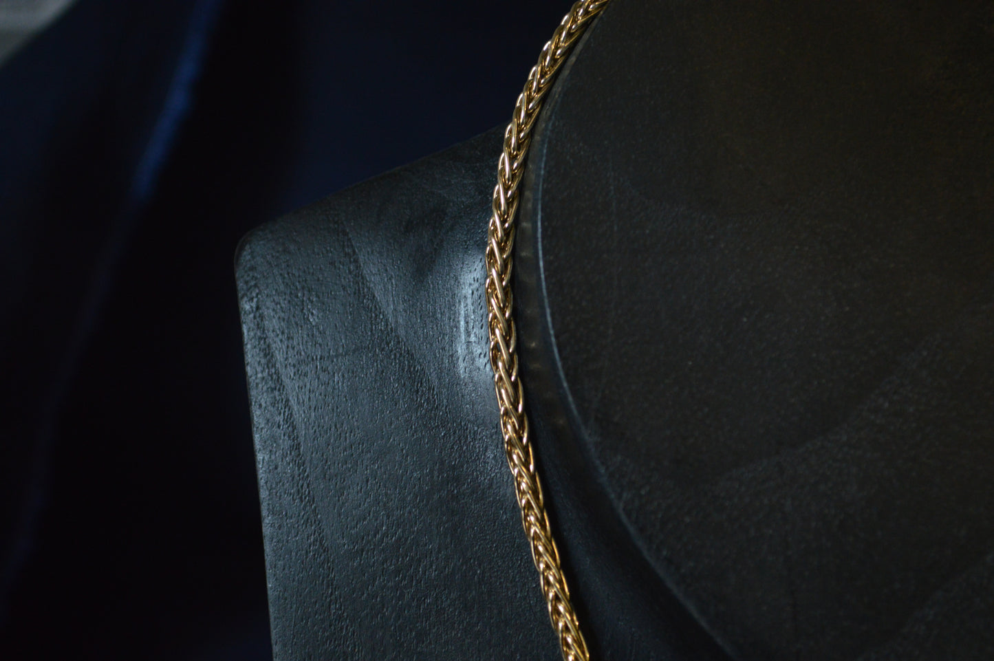 9ct Yellow Gold heavy Spiga chain 16"