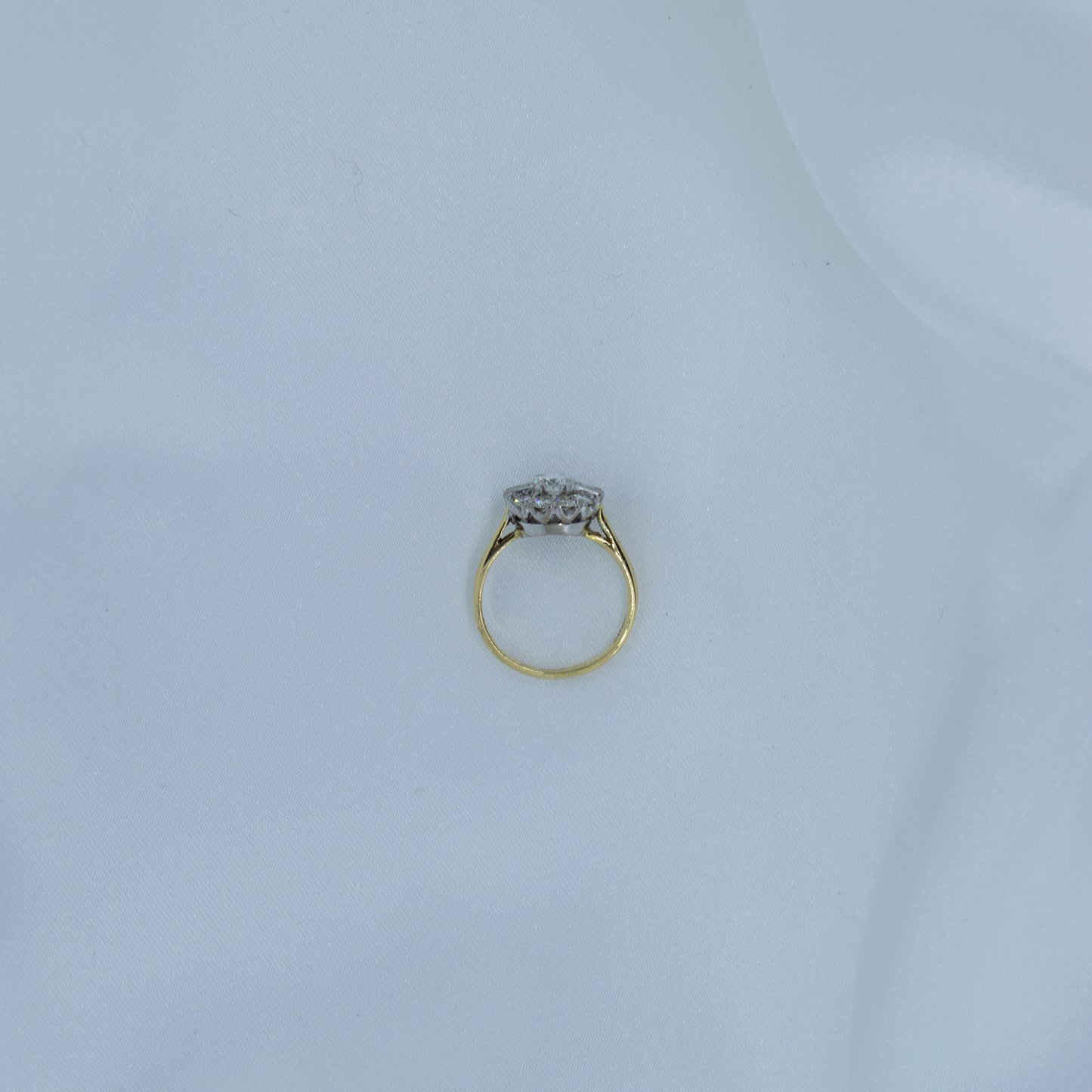 Art deco diamond cluster ring 18ct yellow gold