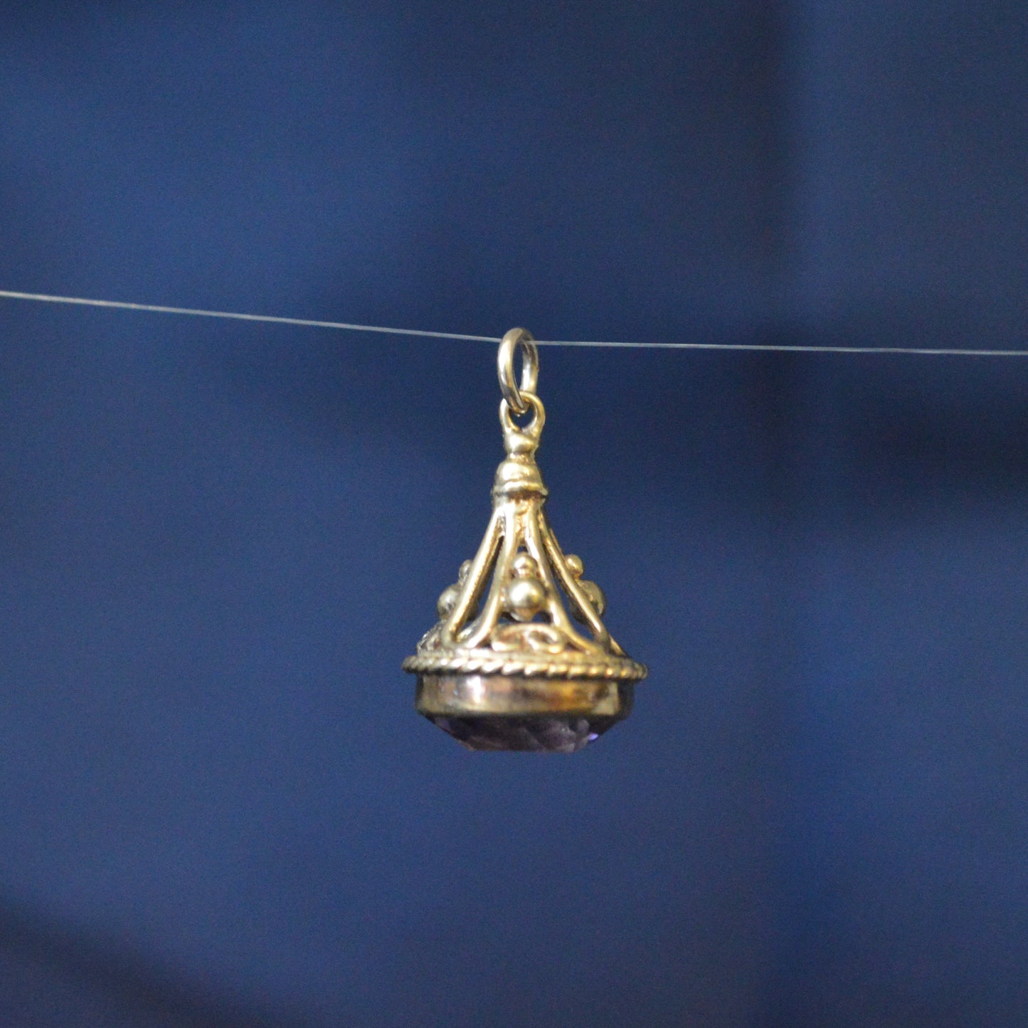 Vintage antique 9ct yellow gold amethyst fob