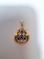 9ct Yellow Gold Sapphire & Cubic zirconia pendant