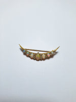 Vintage 18ct Yellow Gold Opal & Diamond crescent shaped brooch with original box