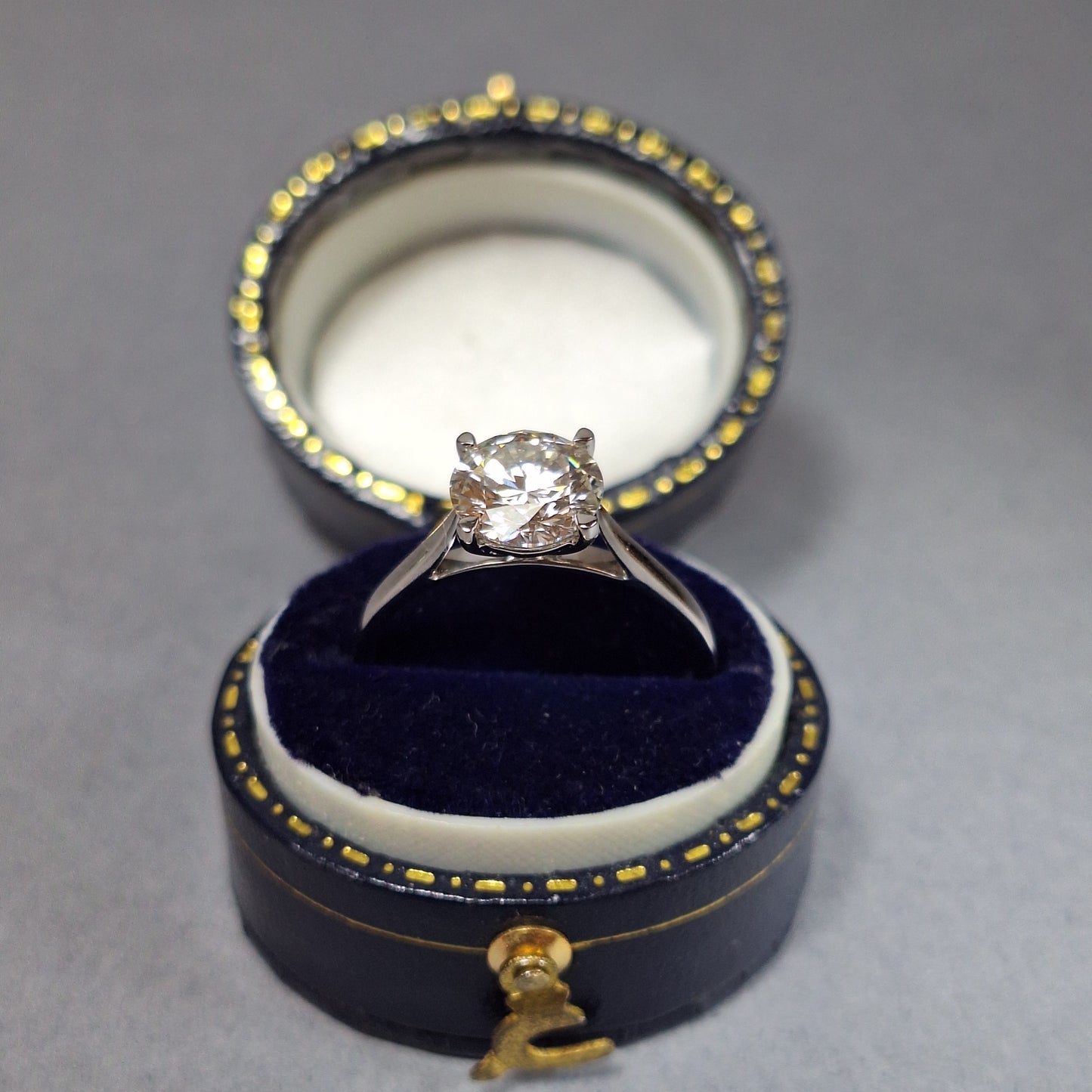 New Brilliant Cut 1.5ct Lab Grown Diamond on a Platinum Band