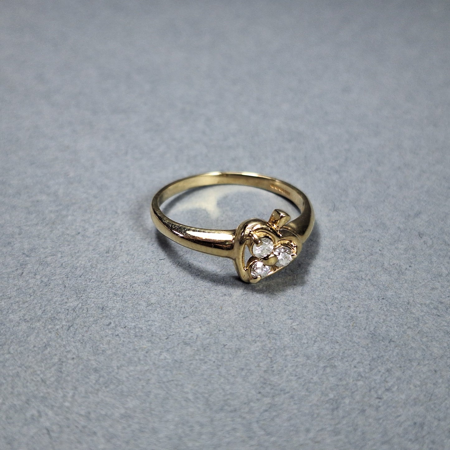 9ct Diamond Dress Ring