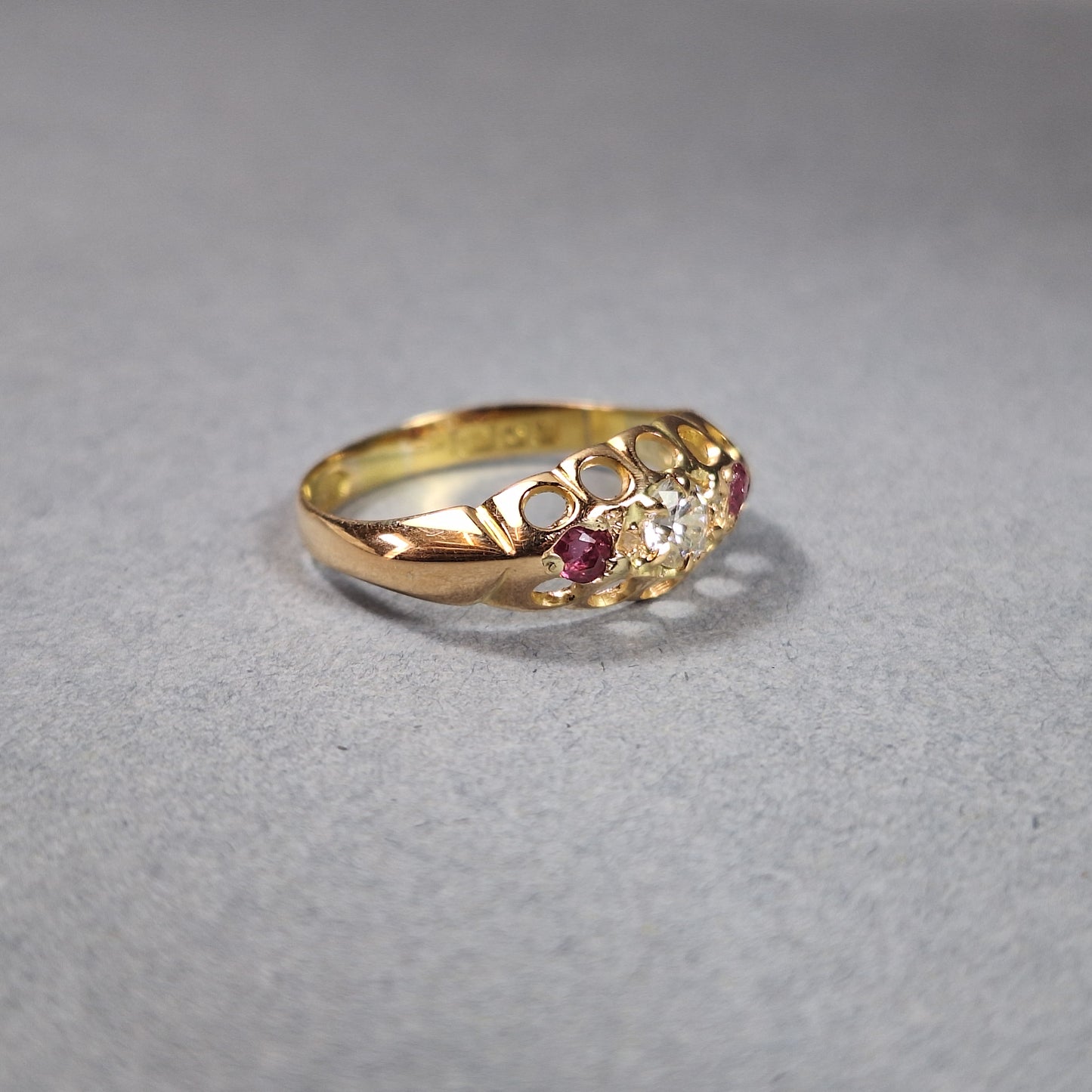 Antique 18ct Gold Ruby Diamond Ring