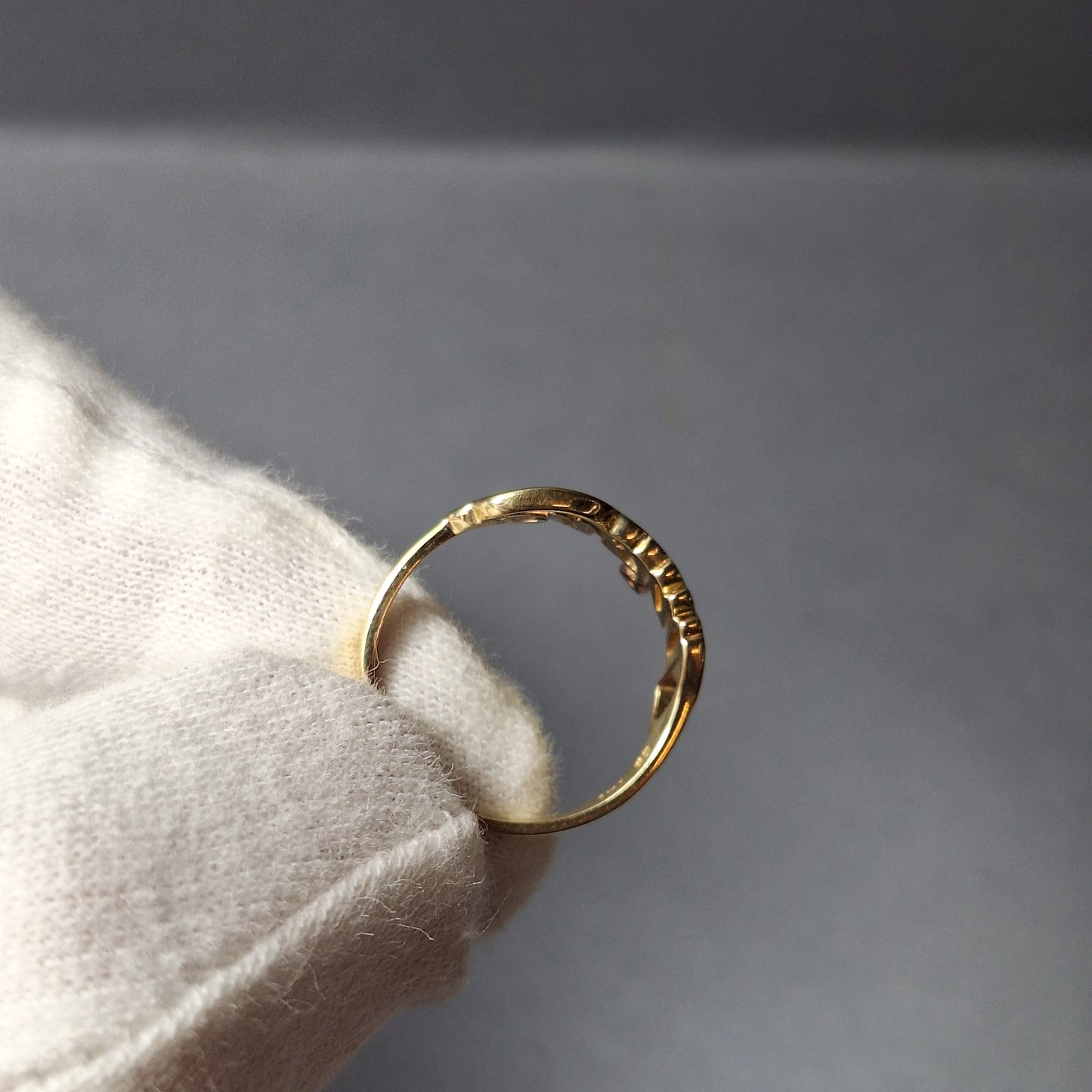9ct Welsh Gold Clogau 'Cariad' Ring