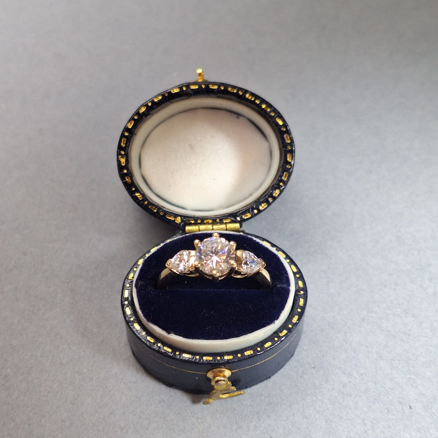 9ct Gold Cubic Zirconia Dress Ring
