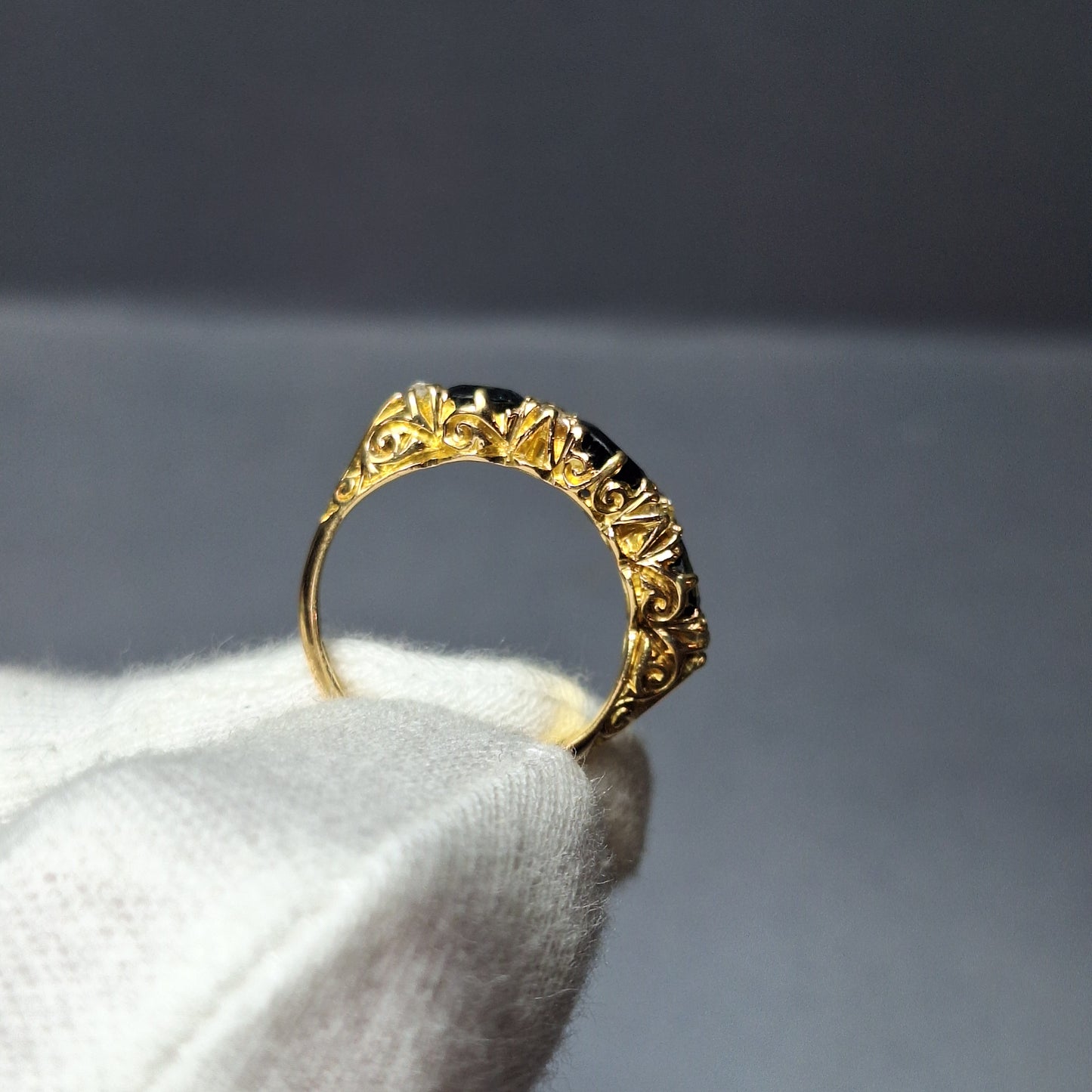 Antique 18ct Gold, Sapphire and Diamond Dress Ring