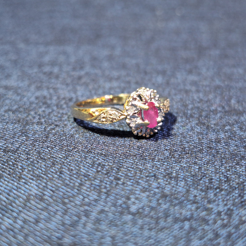 9ct Ruby & Diamonds