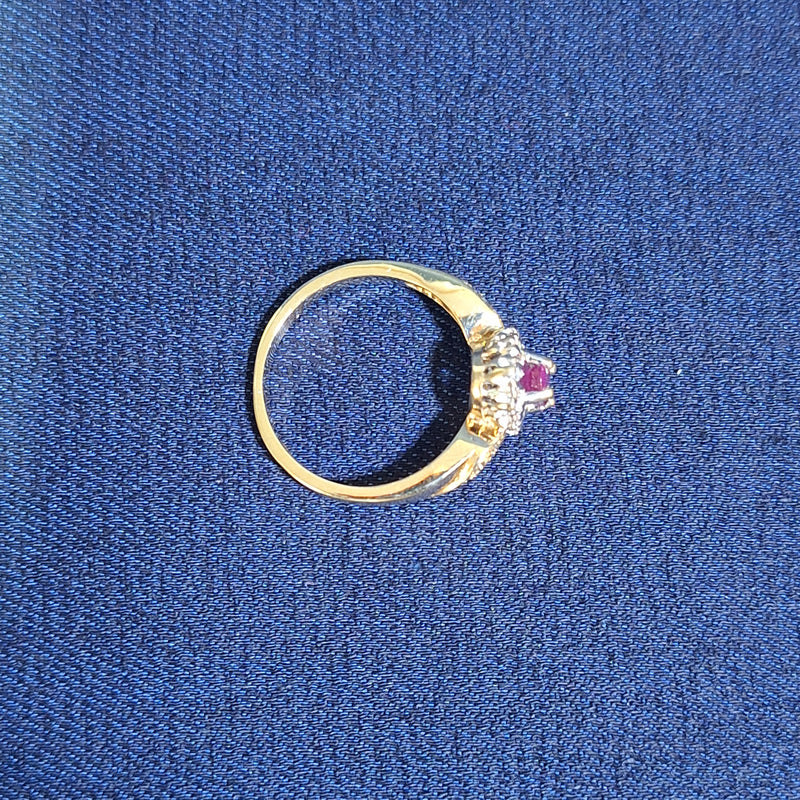 9ct Ruby & Diamonds