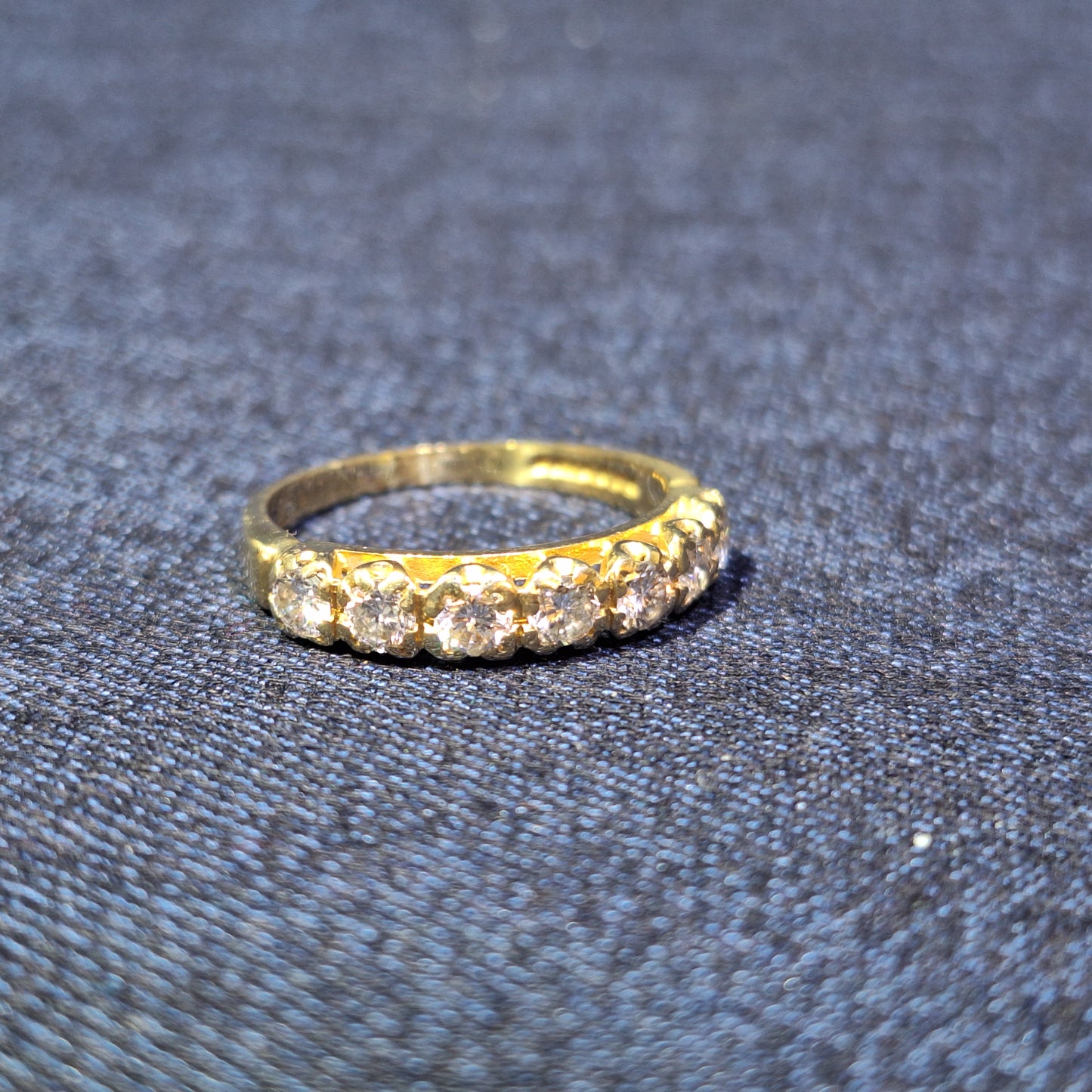 Vintage 18ct Diamond half eternity