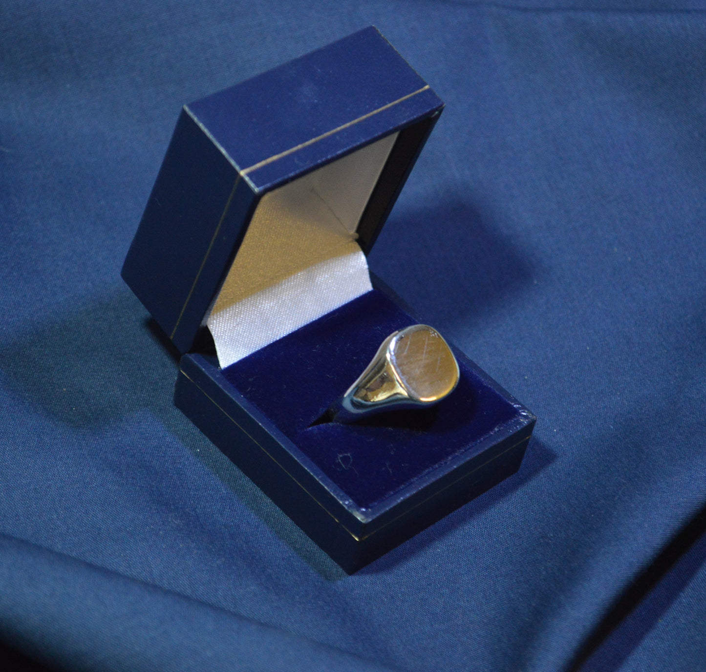 Men’s Silver Signet Ring