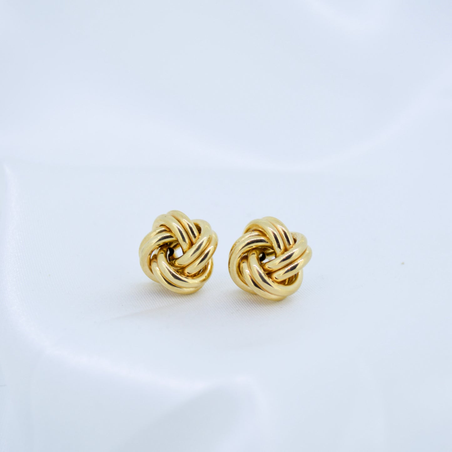 9ct Yellow Gold Knot Earrings