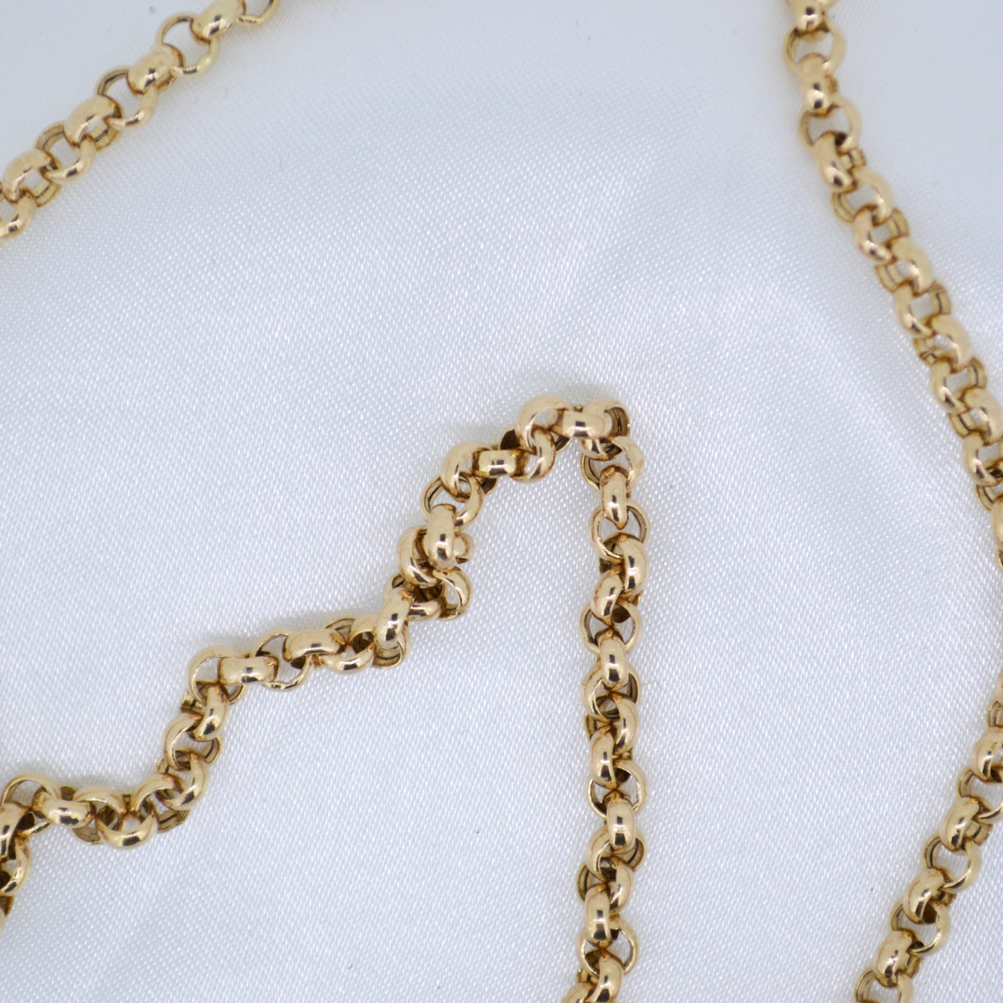 Vintage 9ct Heart Gold Belcher Necklace