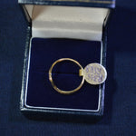 18ct wave ring