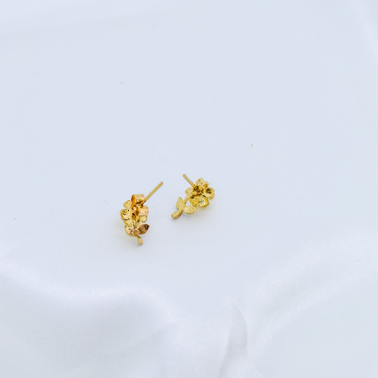 9ct Yellow Gold Flower Earrings