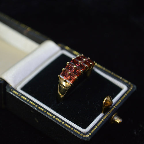 9ct Red ring