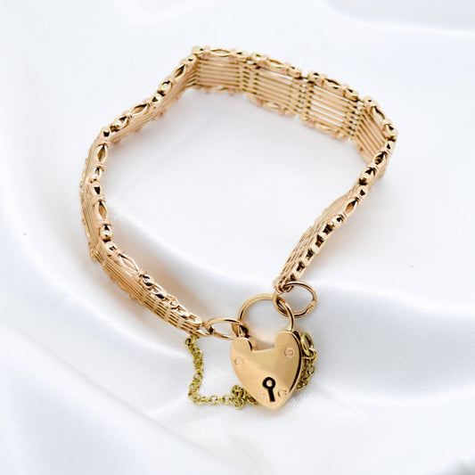 Solid 9ct Yellow Gold Vintage Gate Bracelet