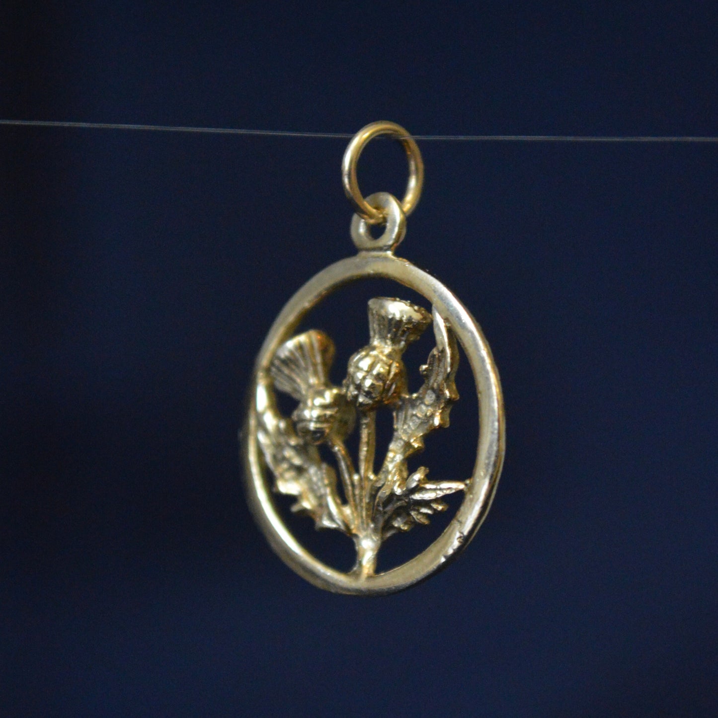 9ct Yellow Gold Scottish thistle Pendant