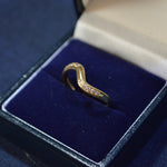 18ct wave ring