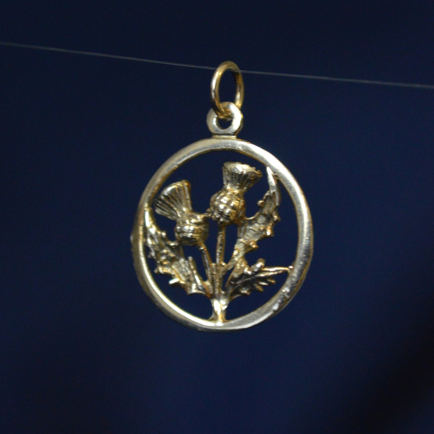 9ct Yellow Gold Scottish thistle Pendant