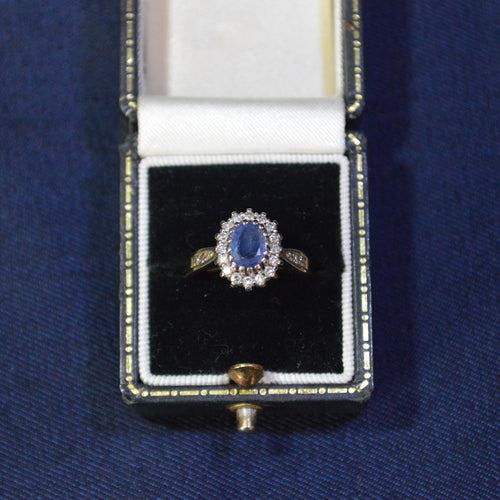 Sapphire and diamond ring