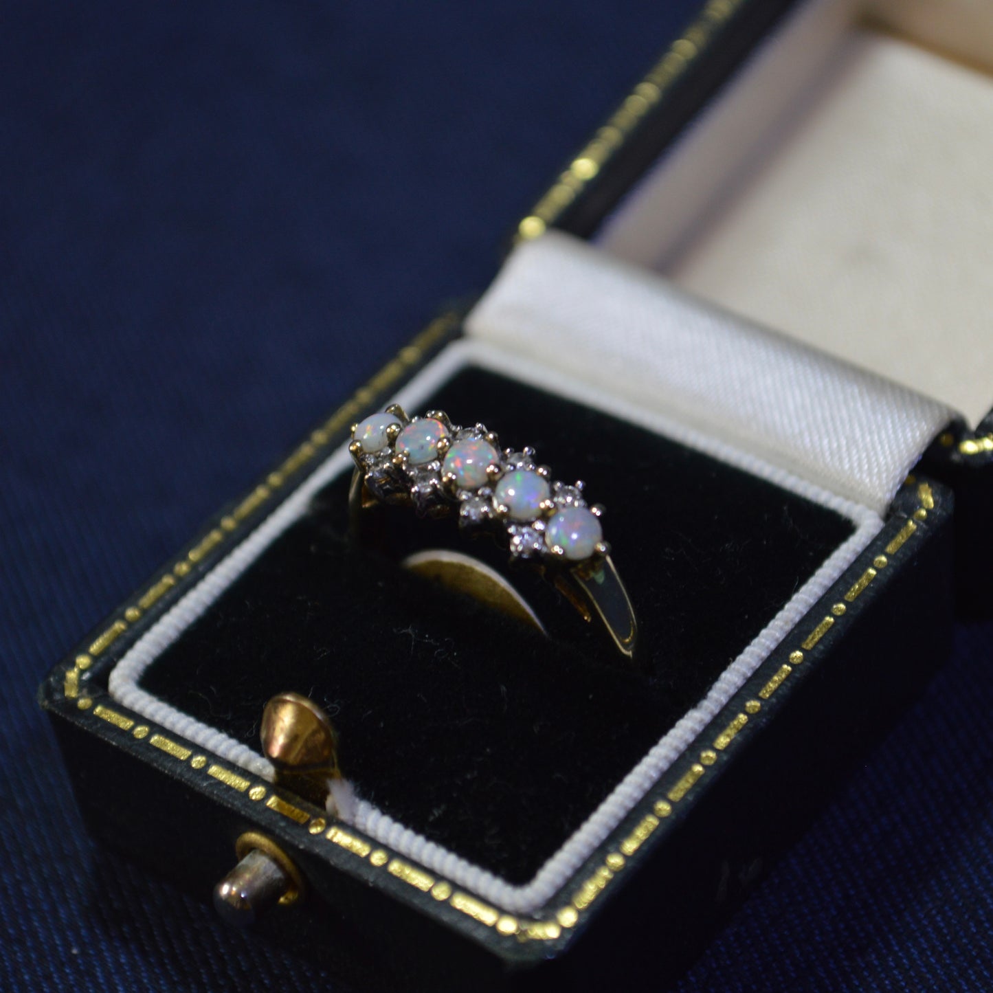 9ct Five stone Opal & Diamond ring