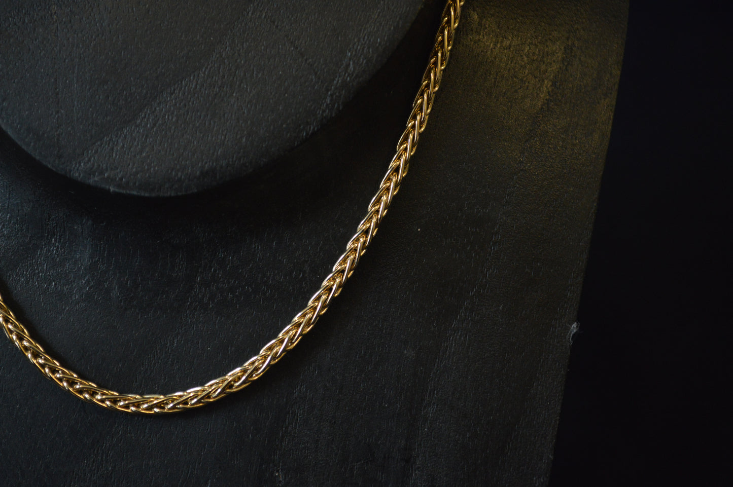9ct Yellow Gold heavy Spiga chain 16"
