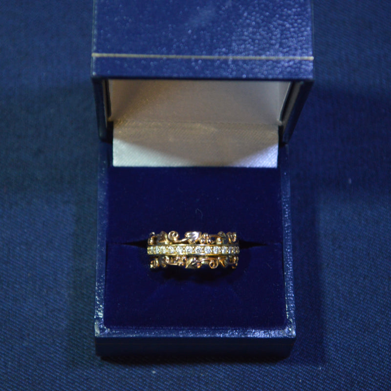 18ct Clogau ring & Diamonds