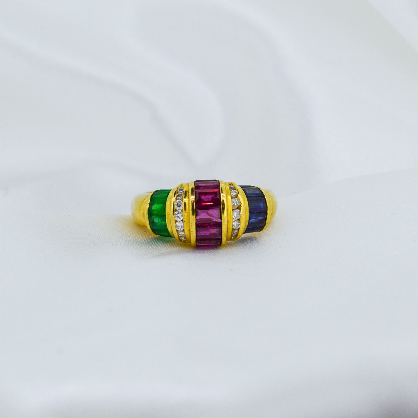 Unique Emerald, Ruby, Sapphire & Diamond 18ct Gold ring