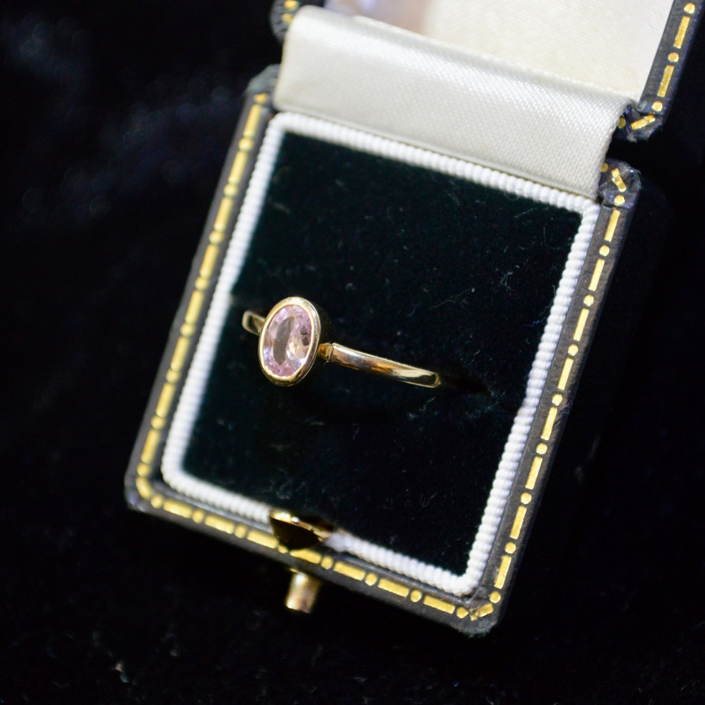 9ct Yellow Gold & Pink Cubic Zirconia Ring