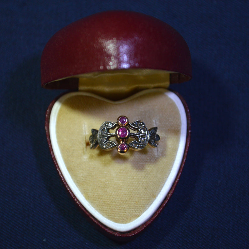 12ct Vintage Ruby Ring