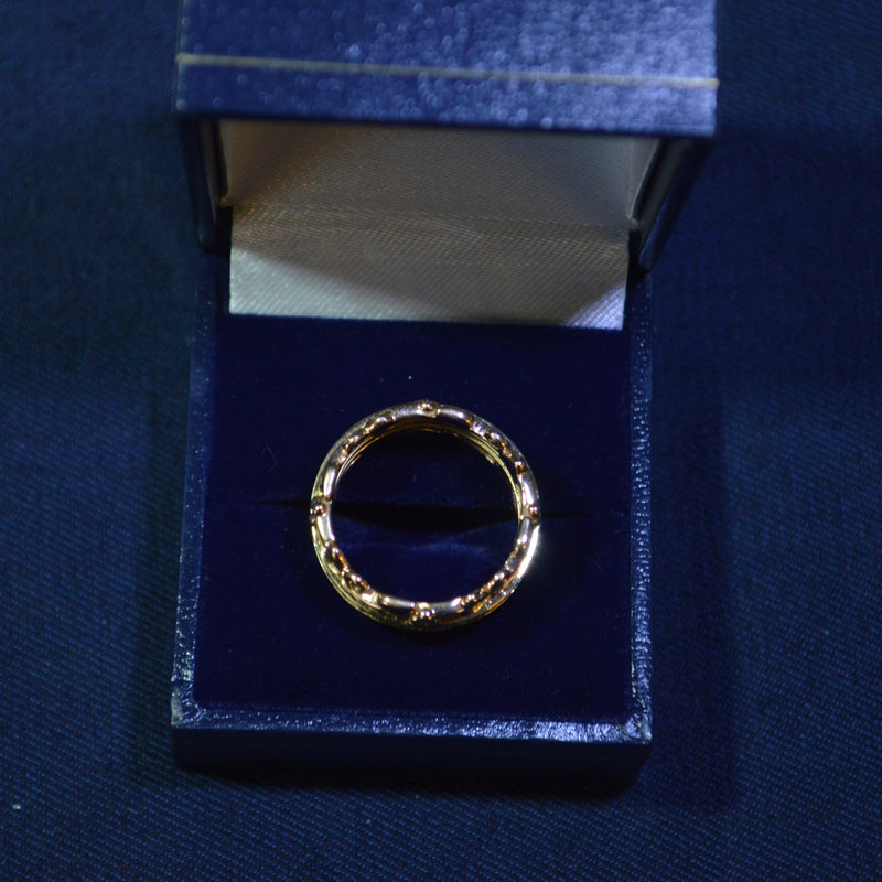 18ct Clogau ring & Diamonds