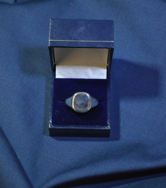 Men’s Silver Signet Ring
