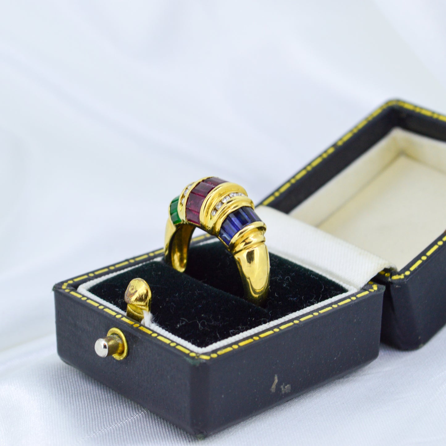 Unique Emerald, Ruby, Sapphire & Diamond 18ct Gold ring