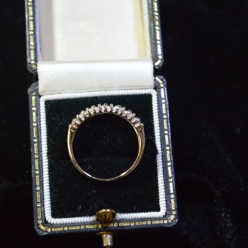 9ct CZ ring