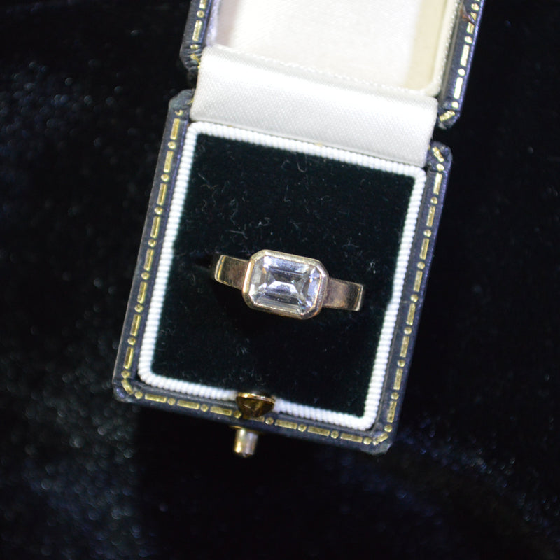9ct CZ ring